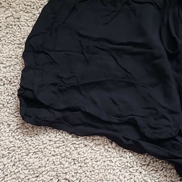 Forever 21 Black Rayon Shorts - Picture 9 of 10
